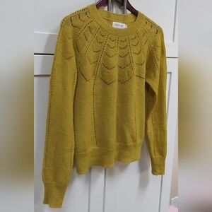 indi & cold pullover sweater